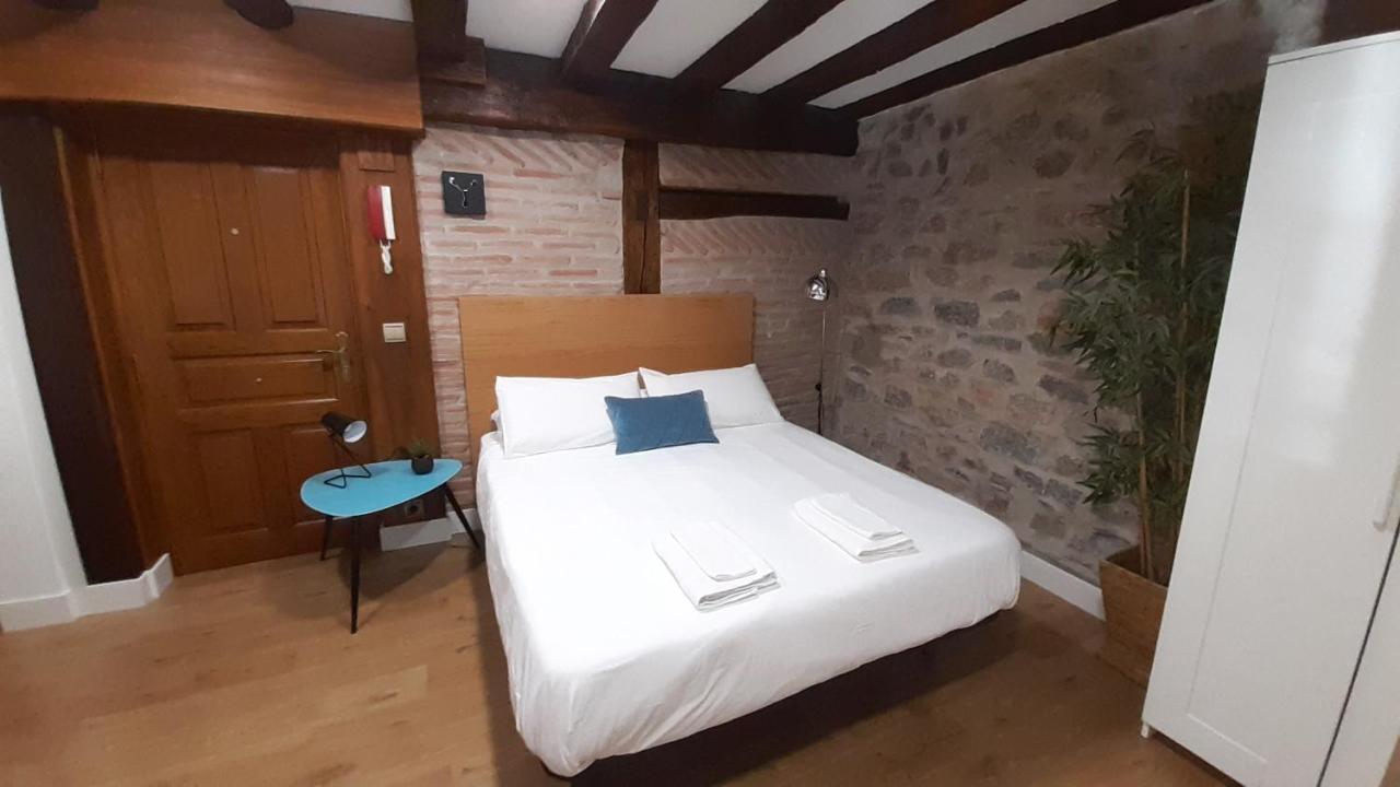 Luxury In Old Town Near Beach By Www,Sansebastianapartments,Es San Sebastián Exterior photo